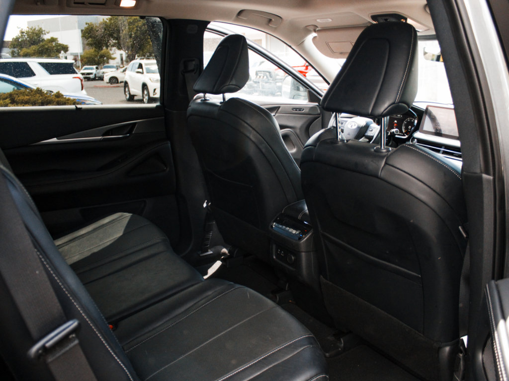 Used 2023 INFINITI QX60 Luxe w/ Cargo Package AWD/4WD image 27