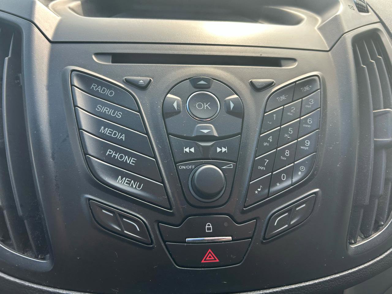 Used 2014 Ford Escape SE image 23