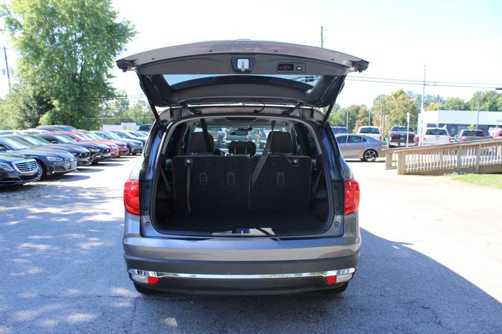 Used 2016 Honda Pilot Touring image 9