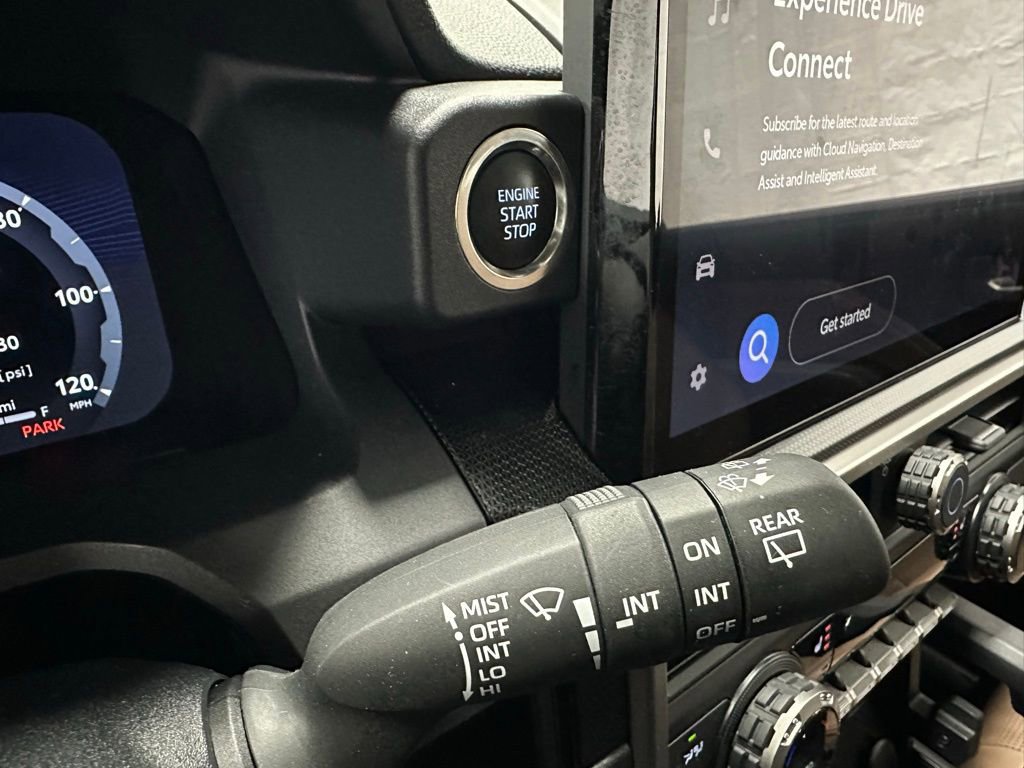 Used 2025 Toyota 4Runner Limited image 21