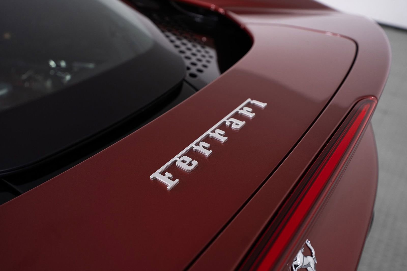 Used 2023 Ferrari SF90 Stradale AWD/4WD image 6