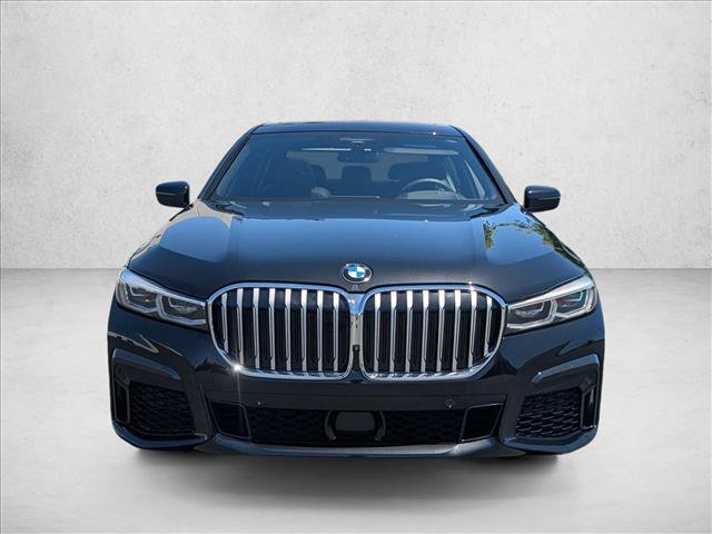 Used 2021 BMW 750i xDrive w/ Executive Package AWD/4WD image 3