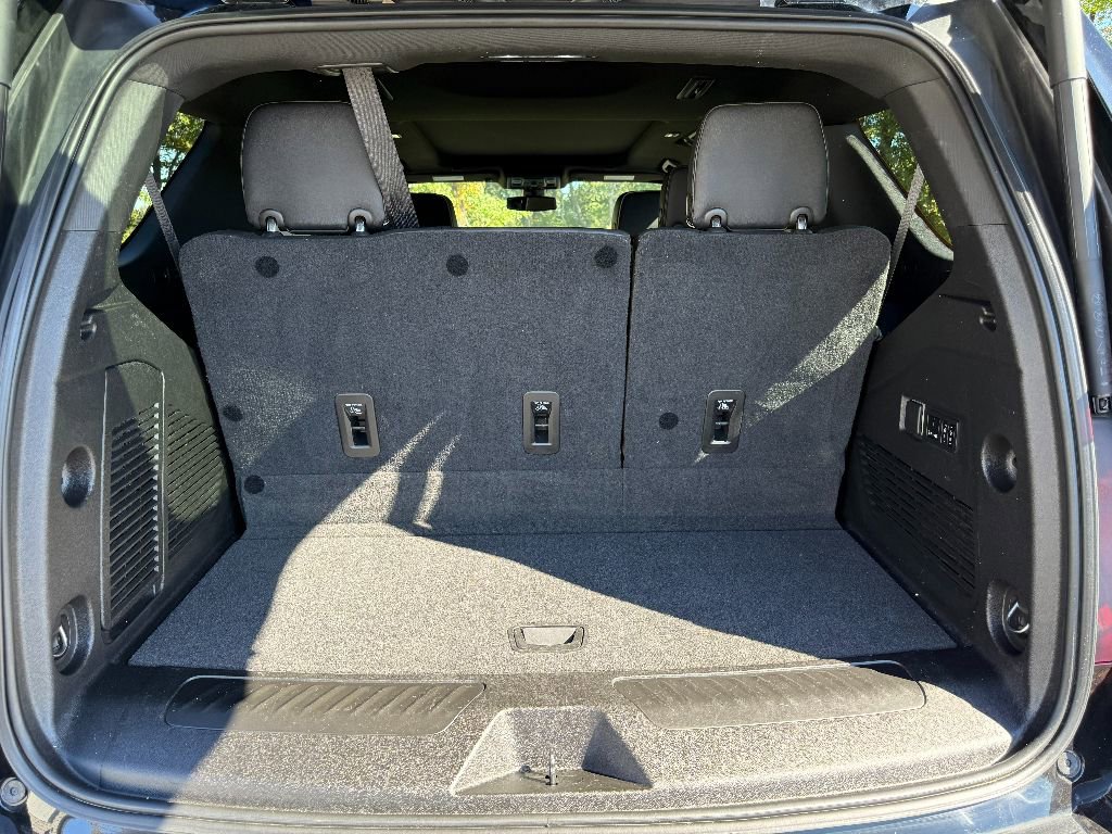 Used 2021 GMC Yukon SLT image 9