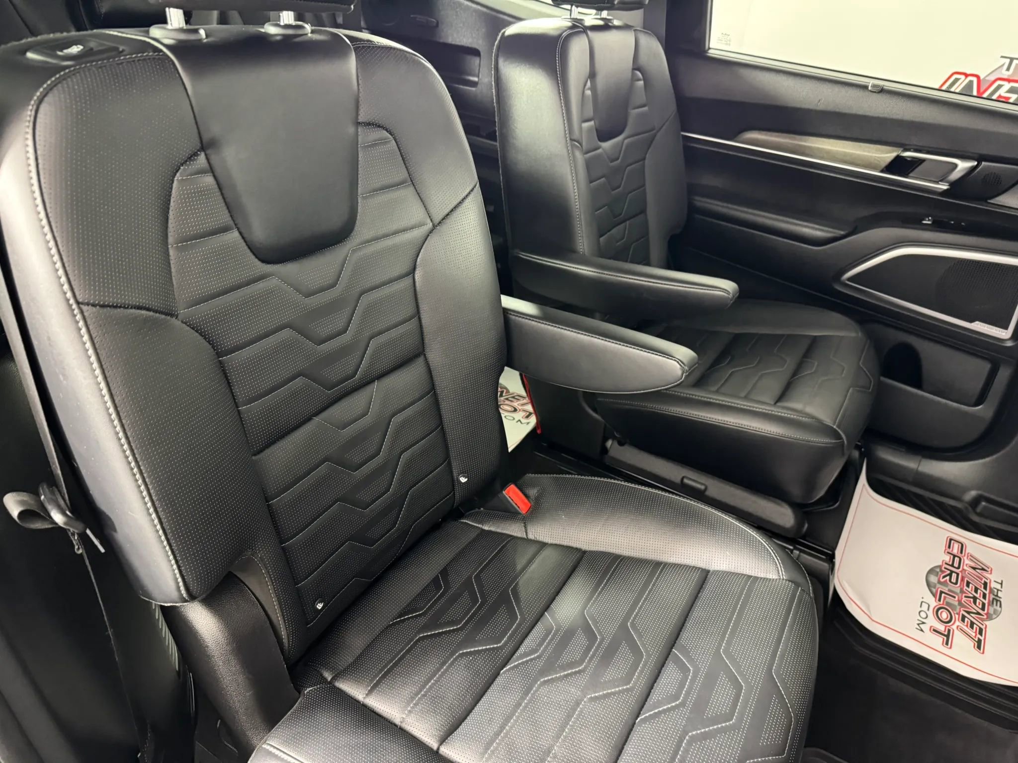 Used 2022 Kia Telluride SX w/ SX Prestige Package AWD/4WD image 42