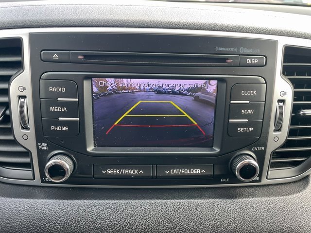 Used 2018 Kia Sportage LX image 21