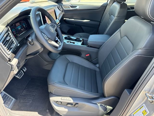 New 2026 Volkswagen Atlas Cross Sport SEL R-Line image 35