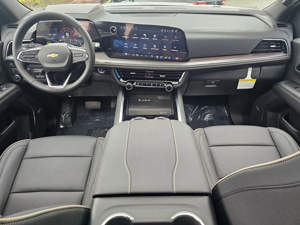 New 2026 Chevrolet Suburban Premier image 20