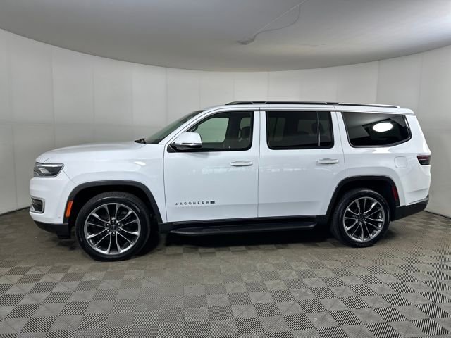 Used 2022 Jeep Wagoneer Series II w/ Premium Group I AWD/4WD image 6