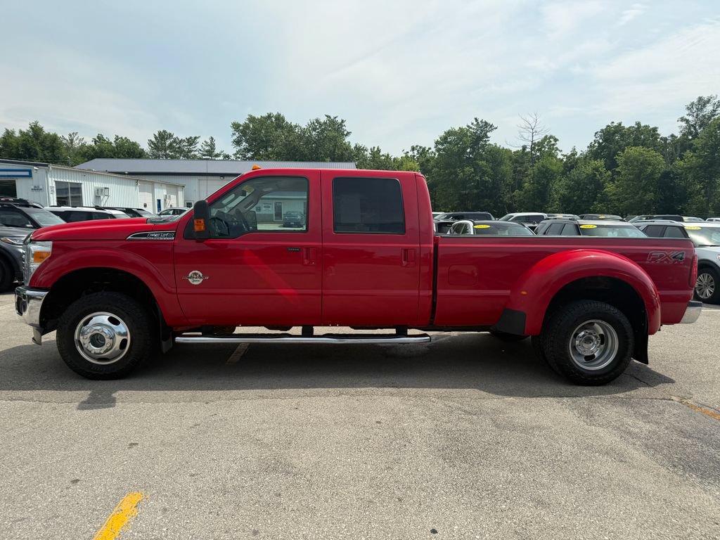 Used 2015 Ford F350 Lariat w/ Lariat Interior Package AWD/4WD image 8