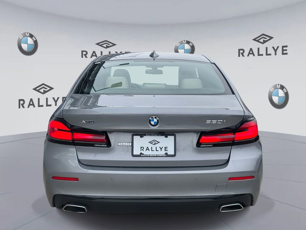 Certified 2023 BMW 530i xDrive w/ Convenience Package image 5