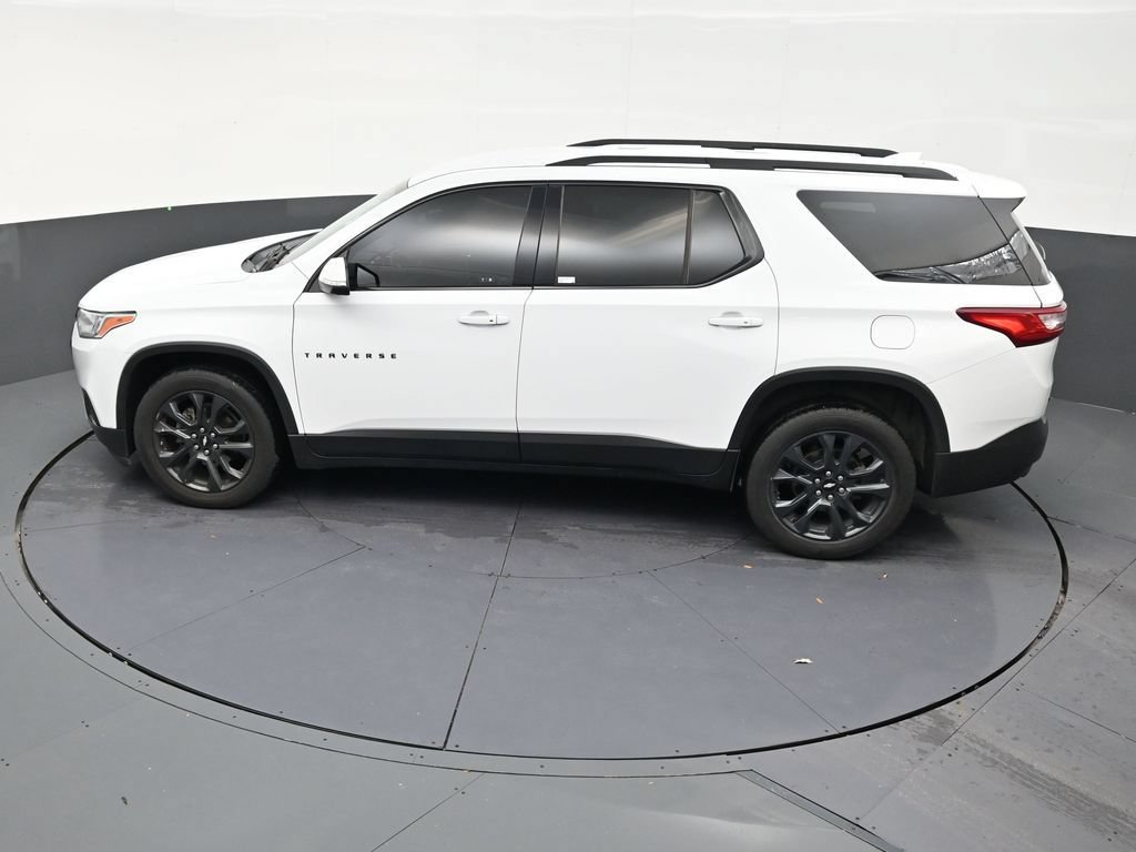 Used 2021 Chevrolet Traverse RS FWD image 14