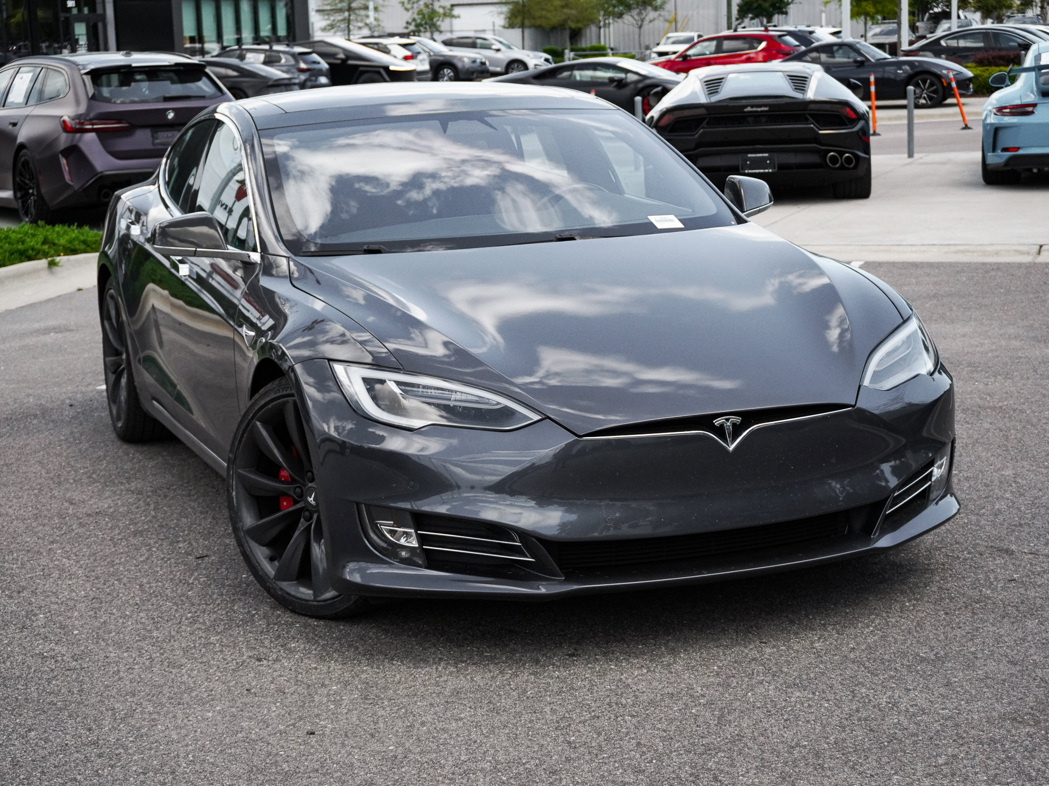 Used 2016 Tesla Model S P85D image 2