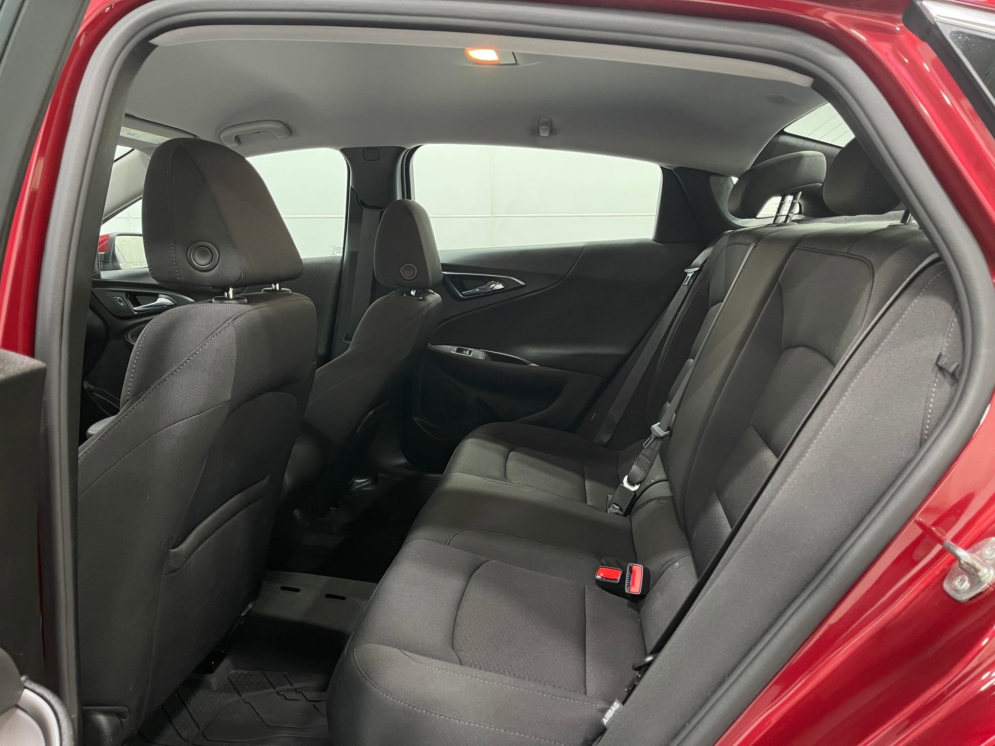 Used 2021 Chevrolet Malibu RS image 28