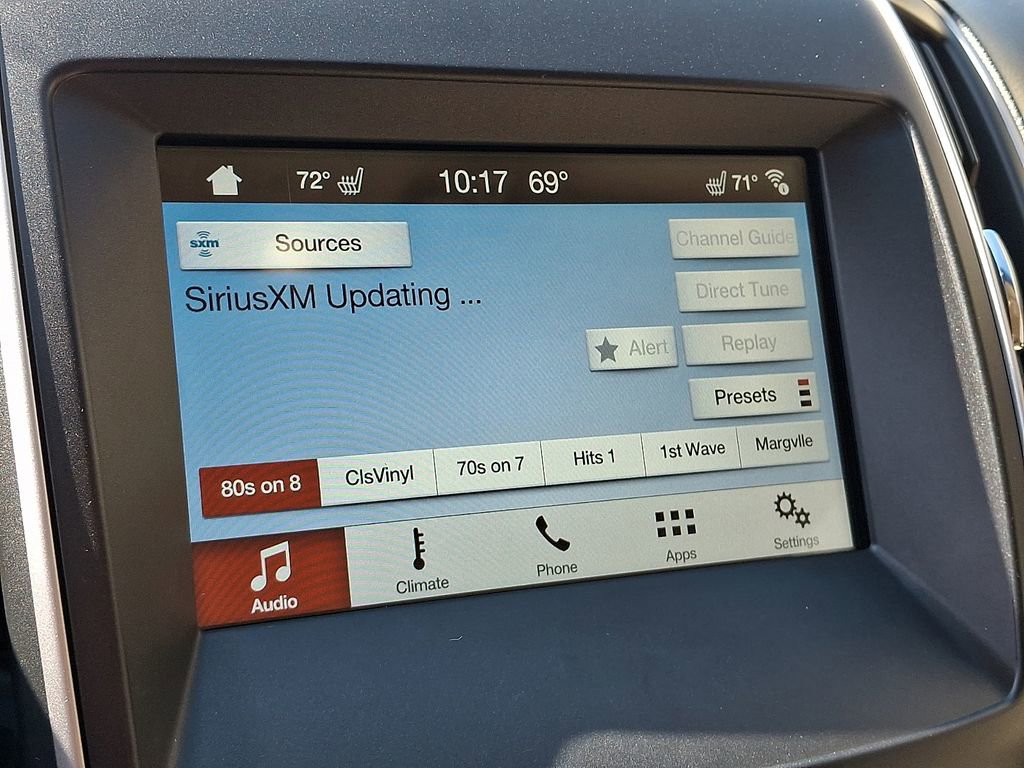 Used 2018 Ford Edge SEL w/ Equipment Group 201A image 16