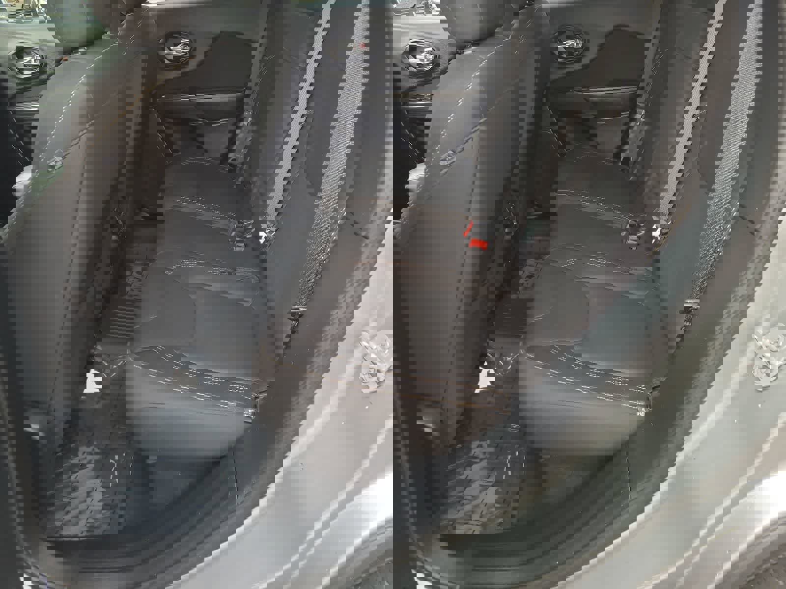 Used 2016 Jeep Cherokee Latitude image 21