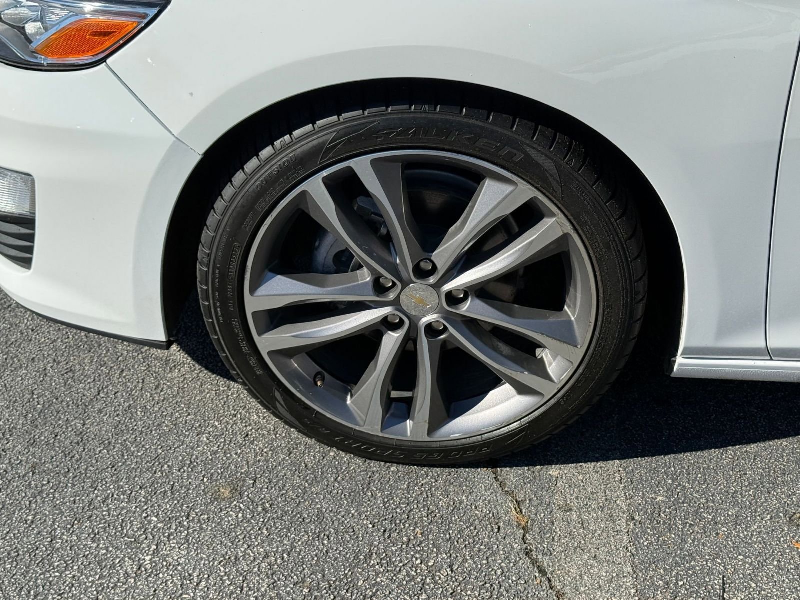 Used 2024 Chevrolet Malibu LT image 30