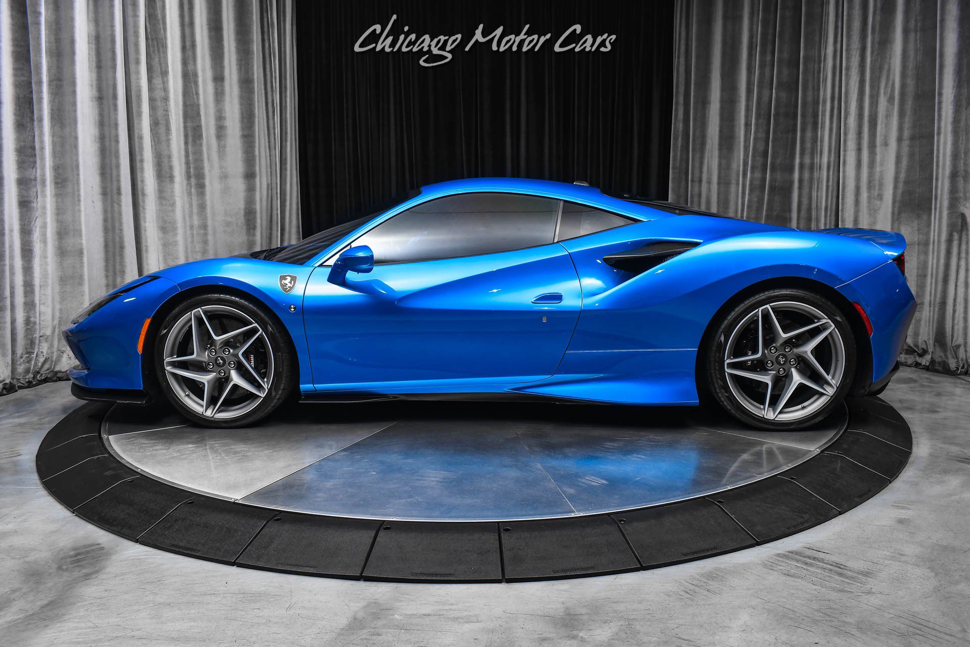 Used 2020 Ferrari F8 Tributo RWD image 33