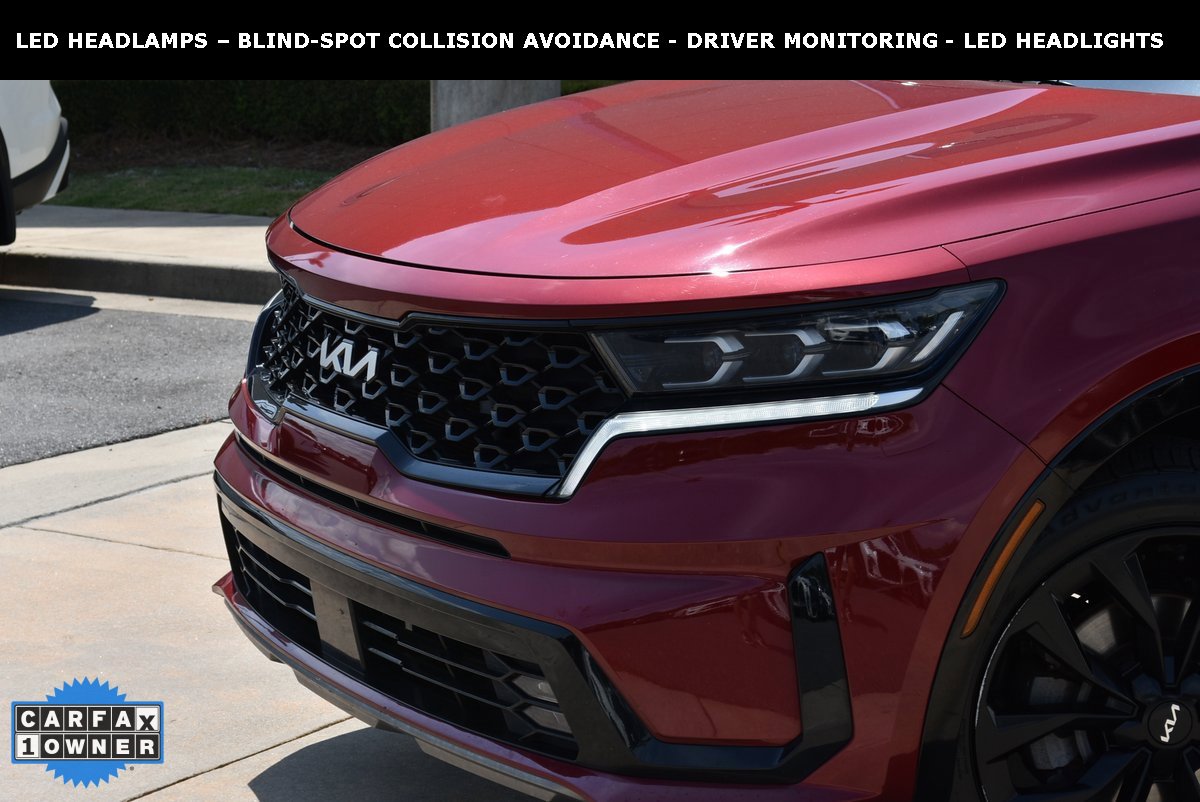 Used 2022 Kia Sorento SX image 2