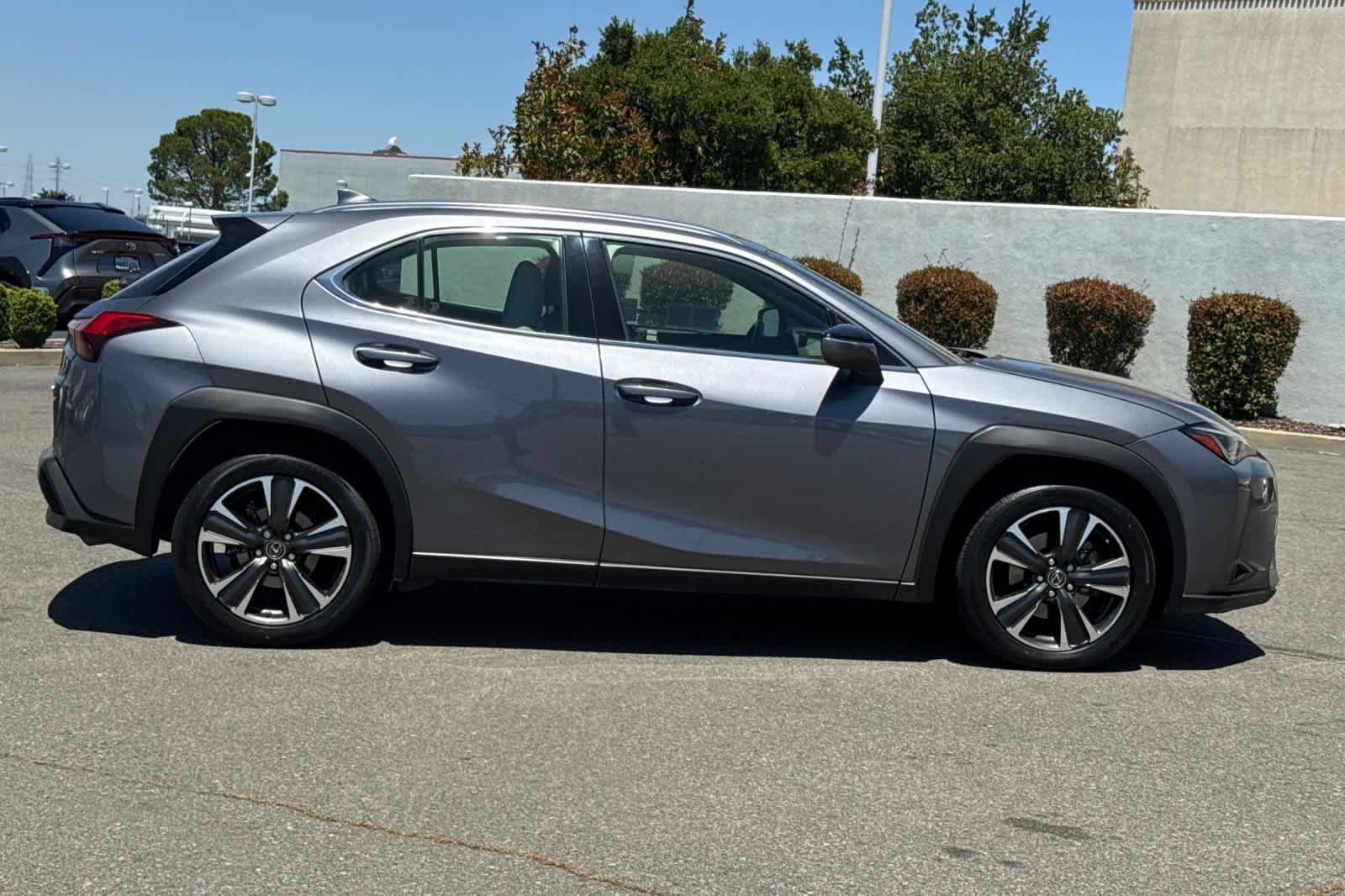Used 2020 Lexus UX 200 w/ Accessory Package FWD image 6