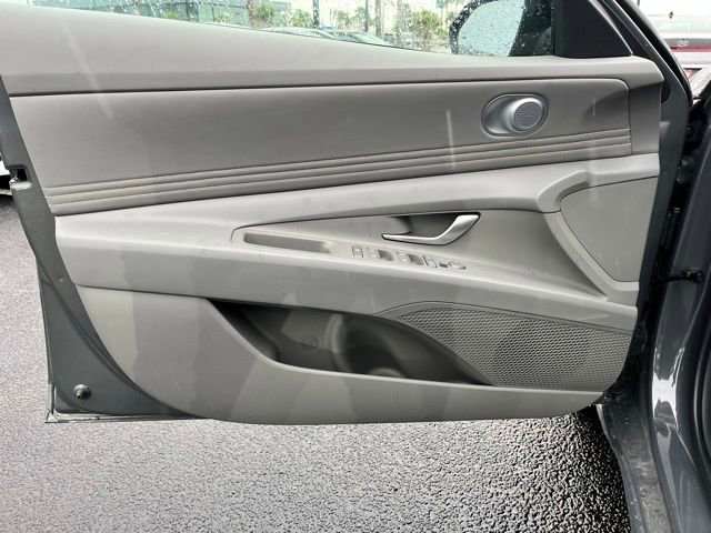 New 2026 Hyundai Elantra Sport FWD image 16