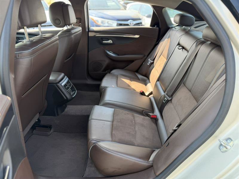 Used 2014 Chevrolet Impala LT FWD image 18