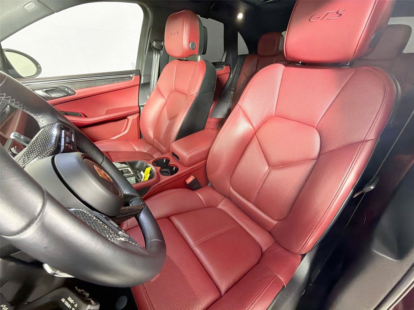 Certified 2023 Porsche Macan GTS AWD/4WD image 5