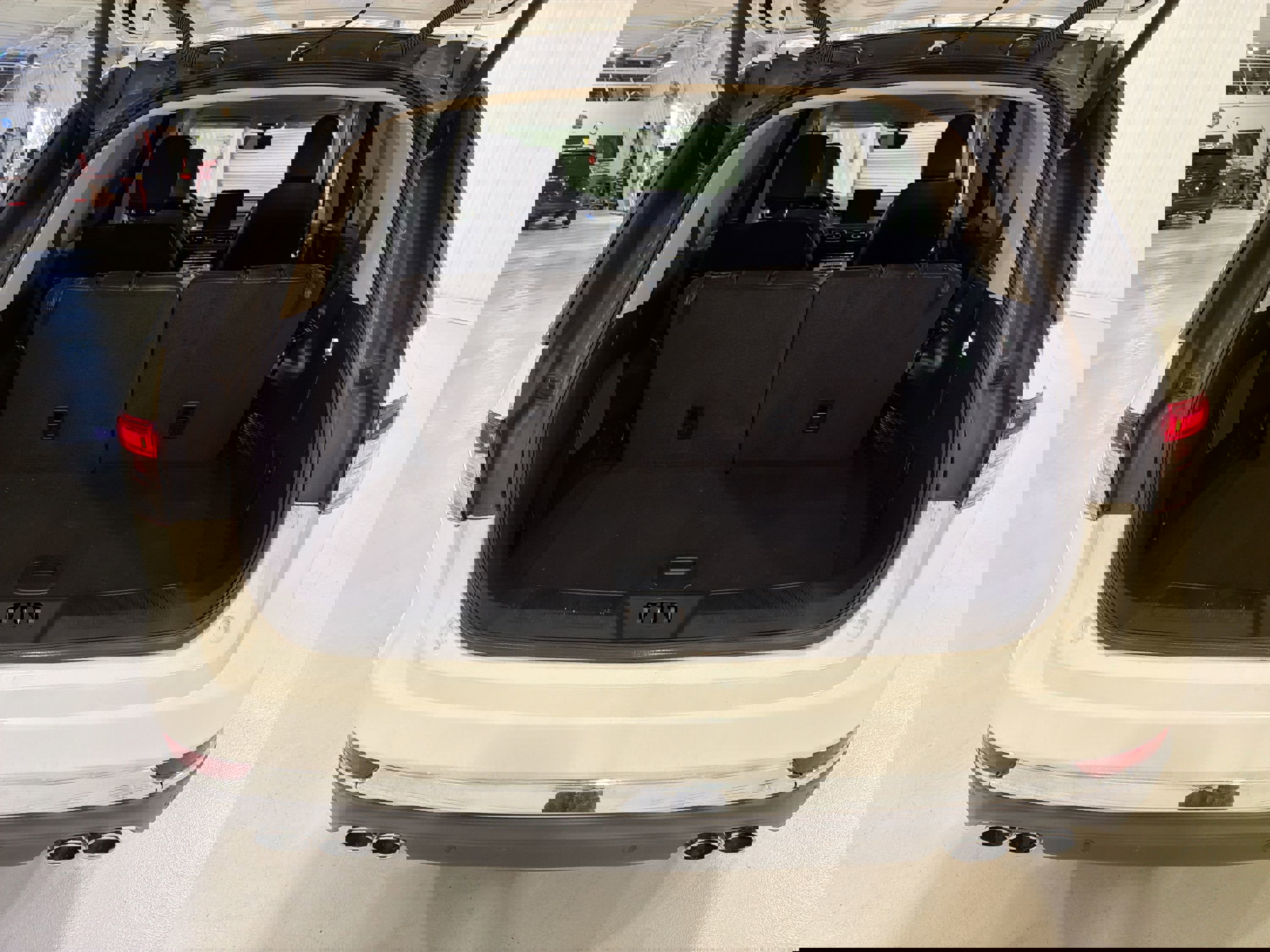 Used 2022 Lincoln Aviator AWD w/ Premium Package image 29