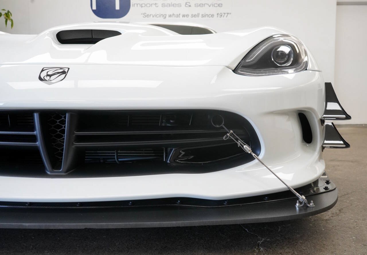 Used 2017 Dodge Viper GTC w/ ACR Package RWD image 29