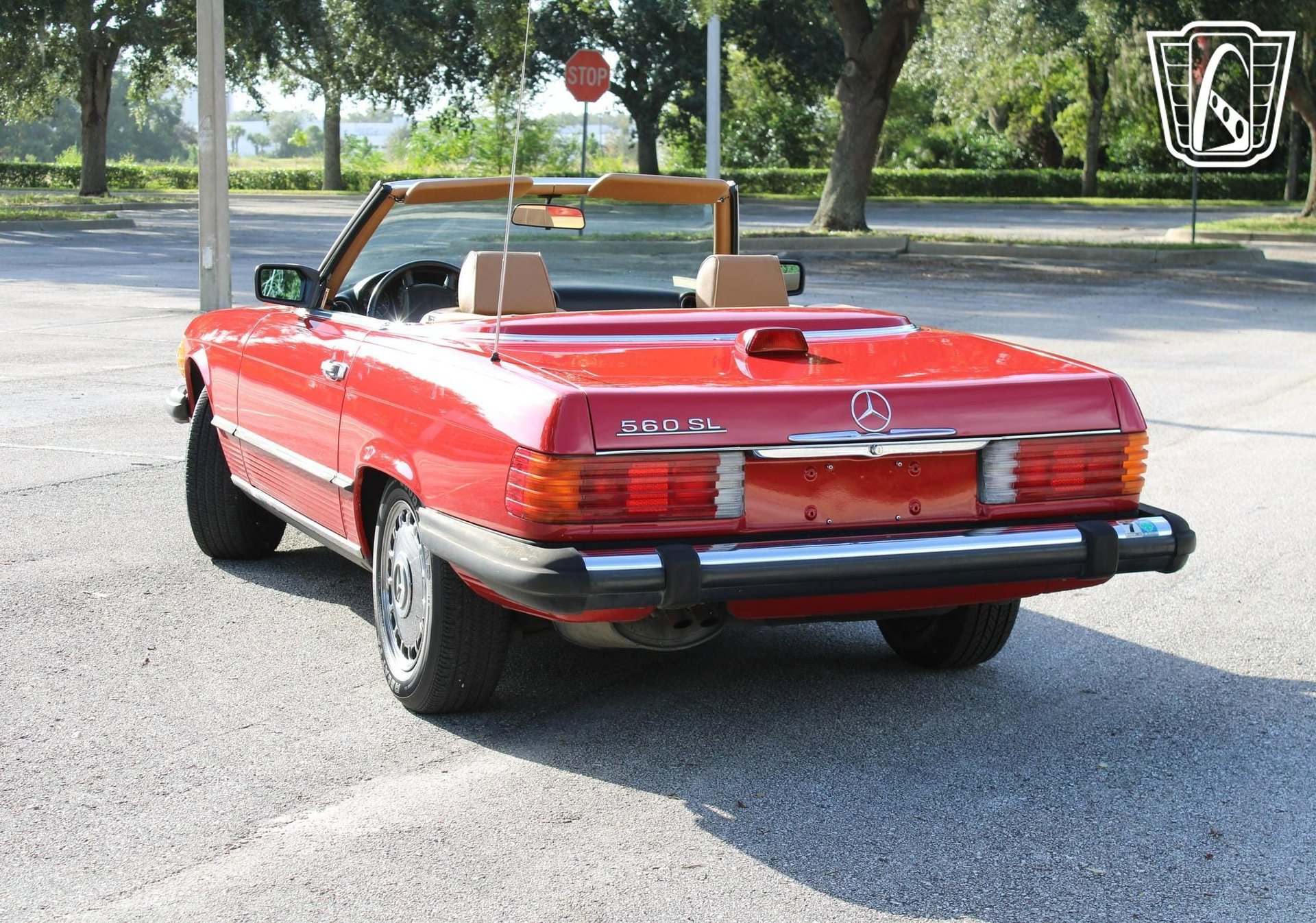 Used 1987 Mercedes-Benz 560 SL image 7