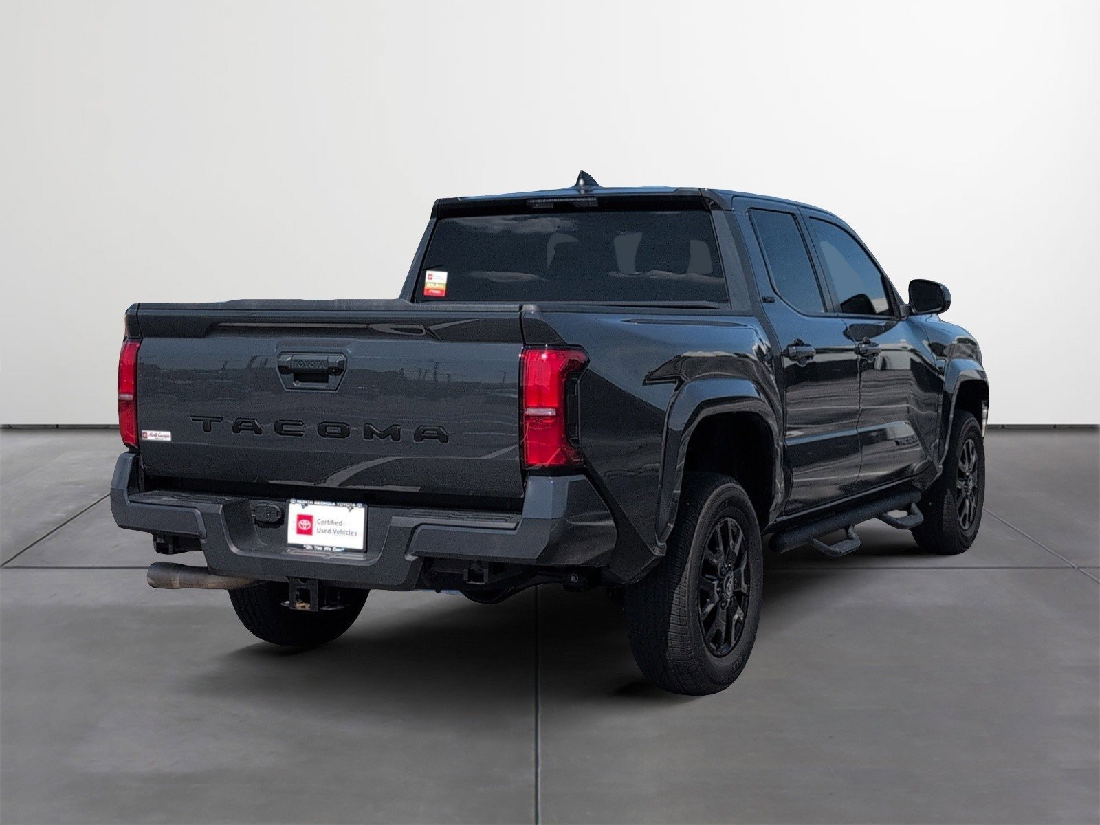 Used 2024 Toyota Tacoma SR5 RWD image 5