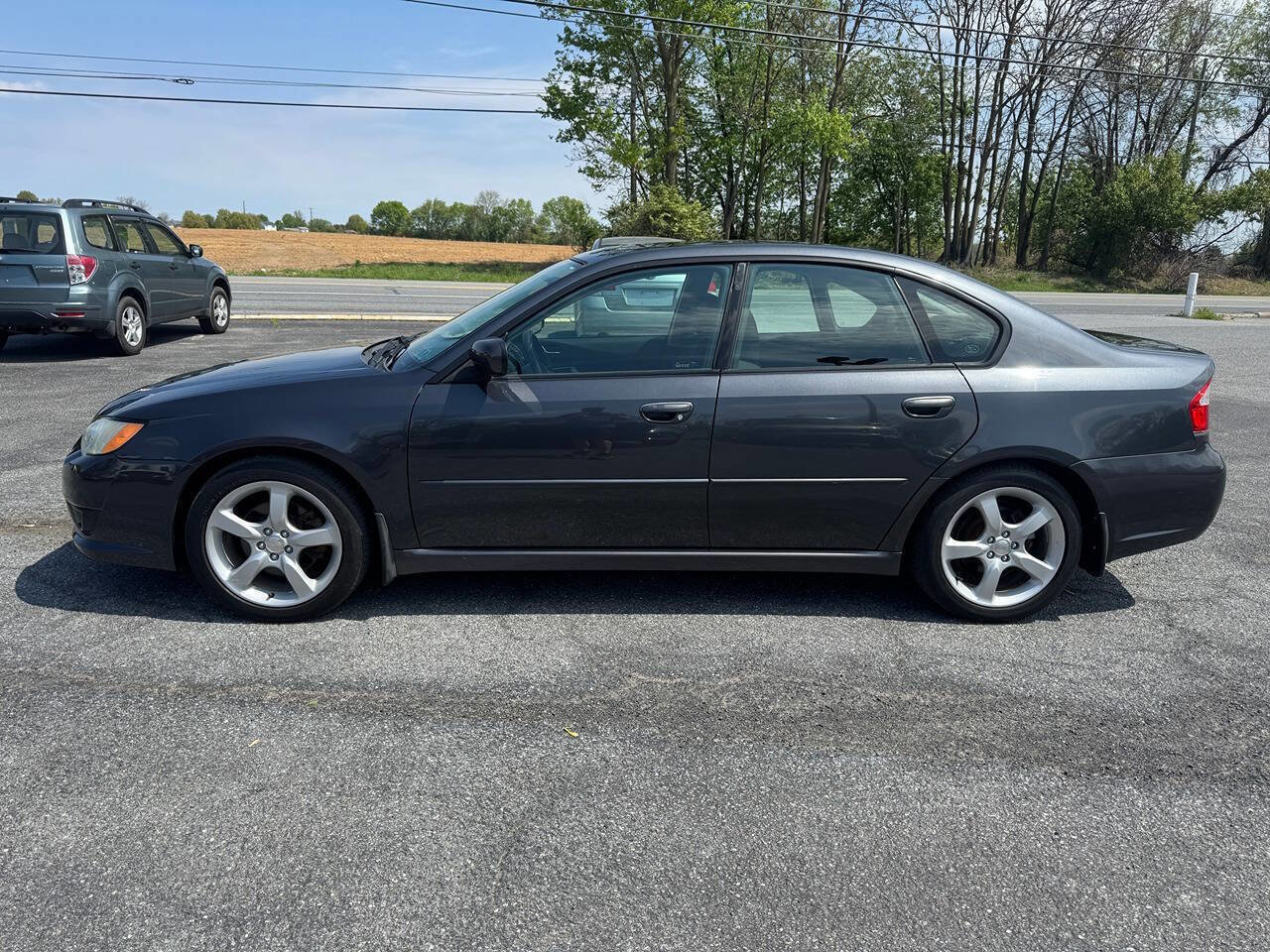 Used 2009 Subaru Legacy 2.5i Special Edition AWD/4WD image 2