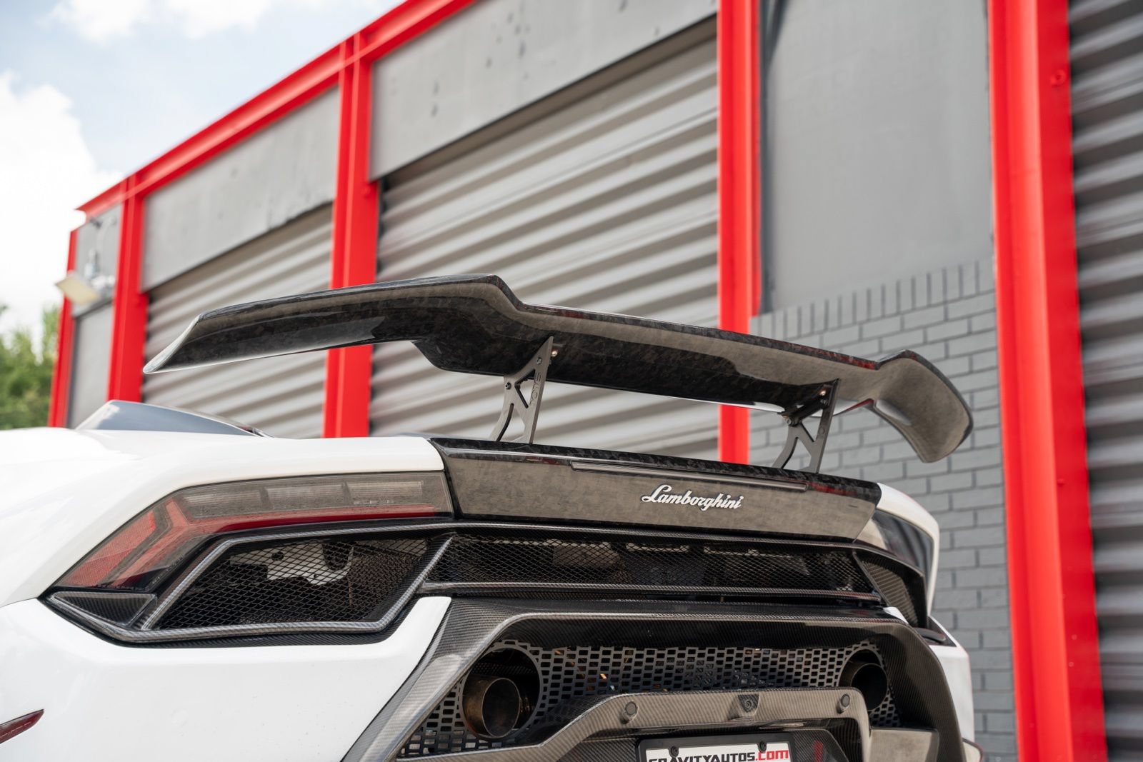 Used 2015 Lamborghini Huracan LP 610-4 AWD/4WD image 14