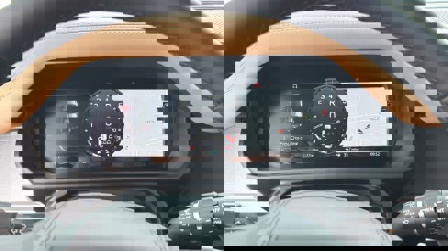 New 2026 Land Rover Defender 110 V8 image 17