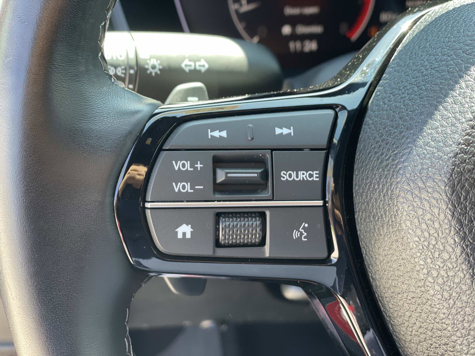 Certified 2025 Honda Civic Sport image 4