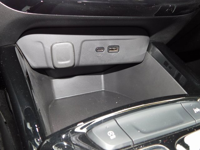 Used 2024 Chevrolet Trax ACTIV image 34