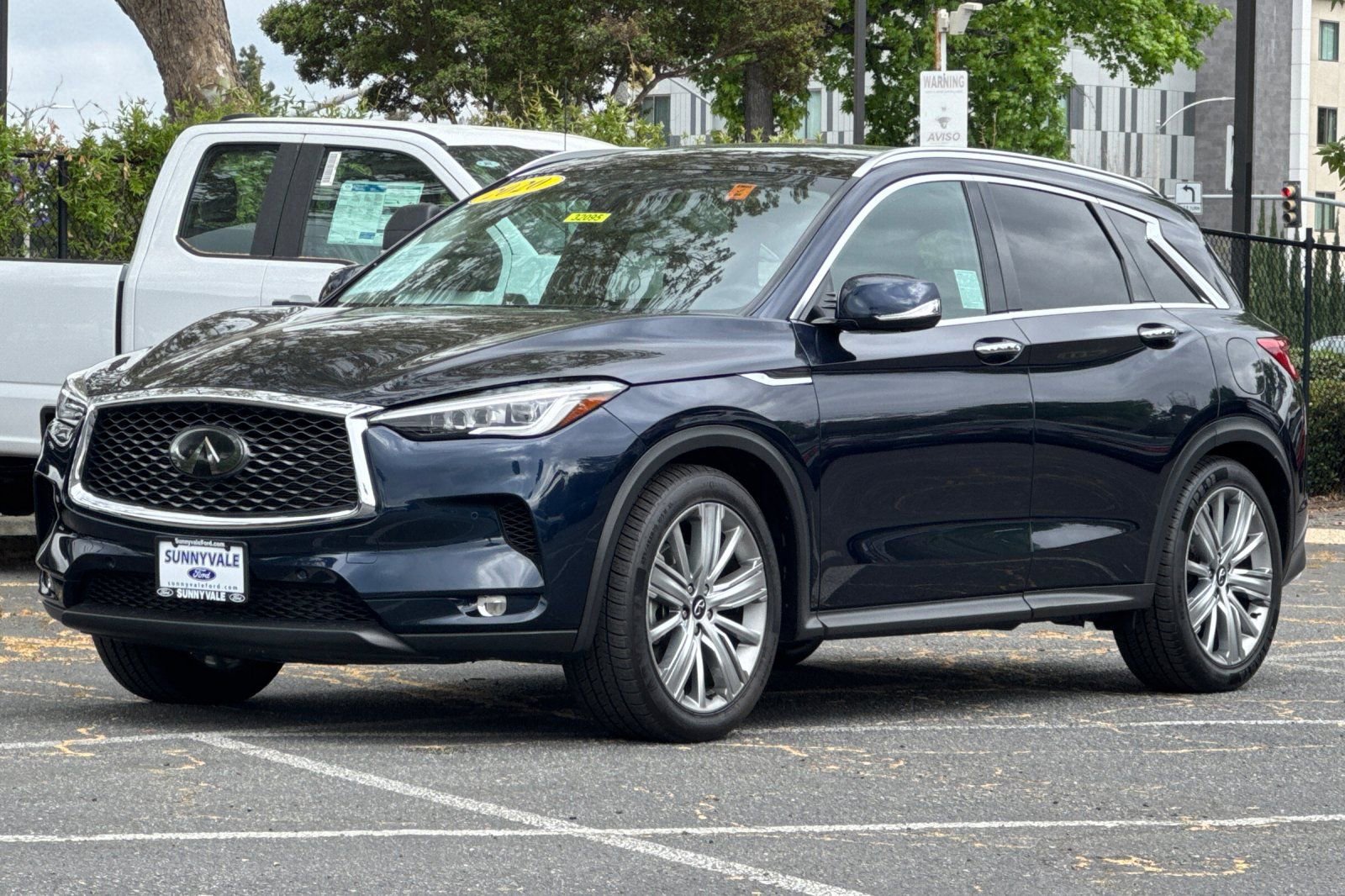 Used 2020 INFINITI QX50 Sensory image 8
