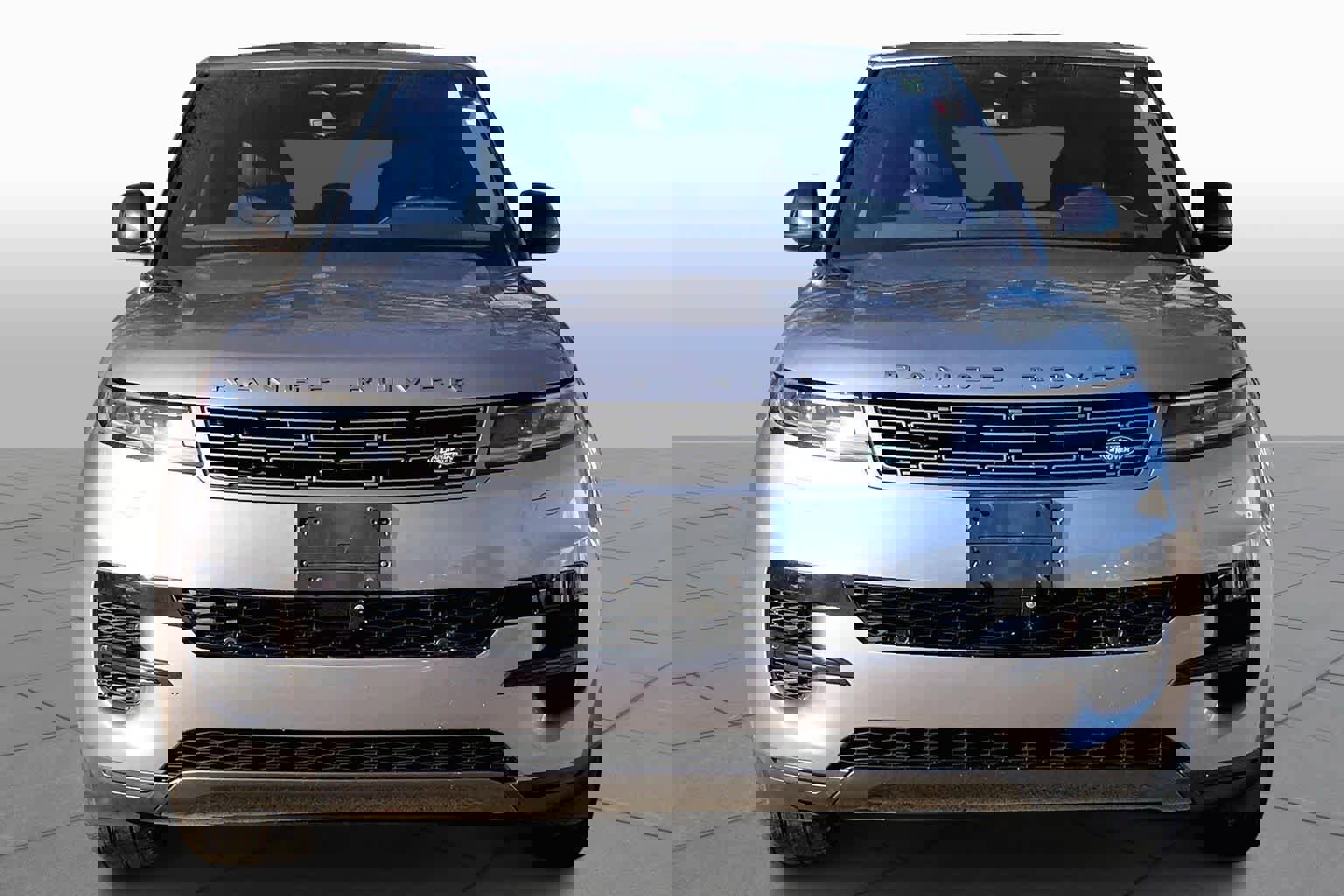 Used 2023 Land Rover Range Rover Sport SE AWD/4WD image 4