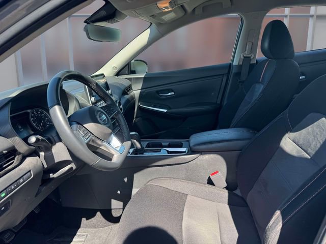 Used 2023 Nissan Sentra SR w/ Electronics Package FWD image 16