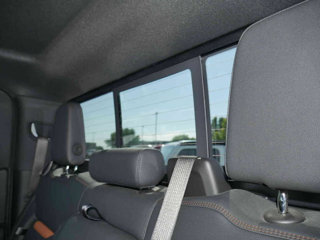 Used 2025 GMC Sierra 1500 AT4 w/ AT4 Premium Package AWD/4WD image 20
