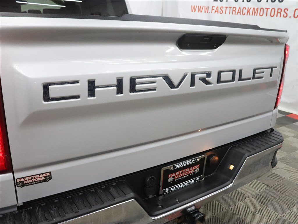 Used 2021 Chevrolet Silverado 1500 LT AWD/4WD image 11