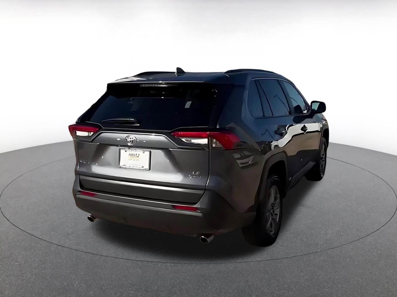 Used 2025 Toyota RAV4 LE image 14