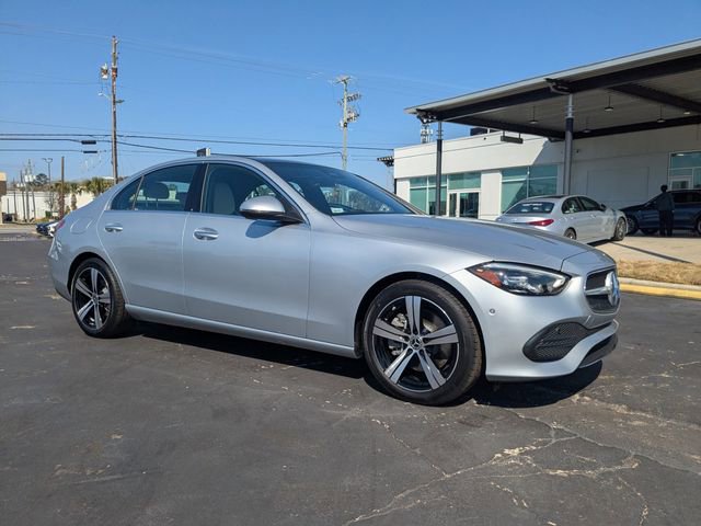 Used 2025 Mercedes-Benz C 300 Sedan image 2