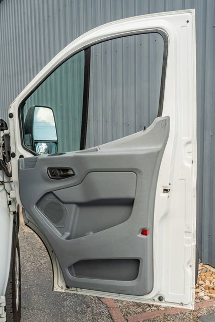 Used 2015 Ford Transit 250 130 Low Roof w/ Exterior Upgrade Package image 36