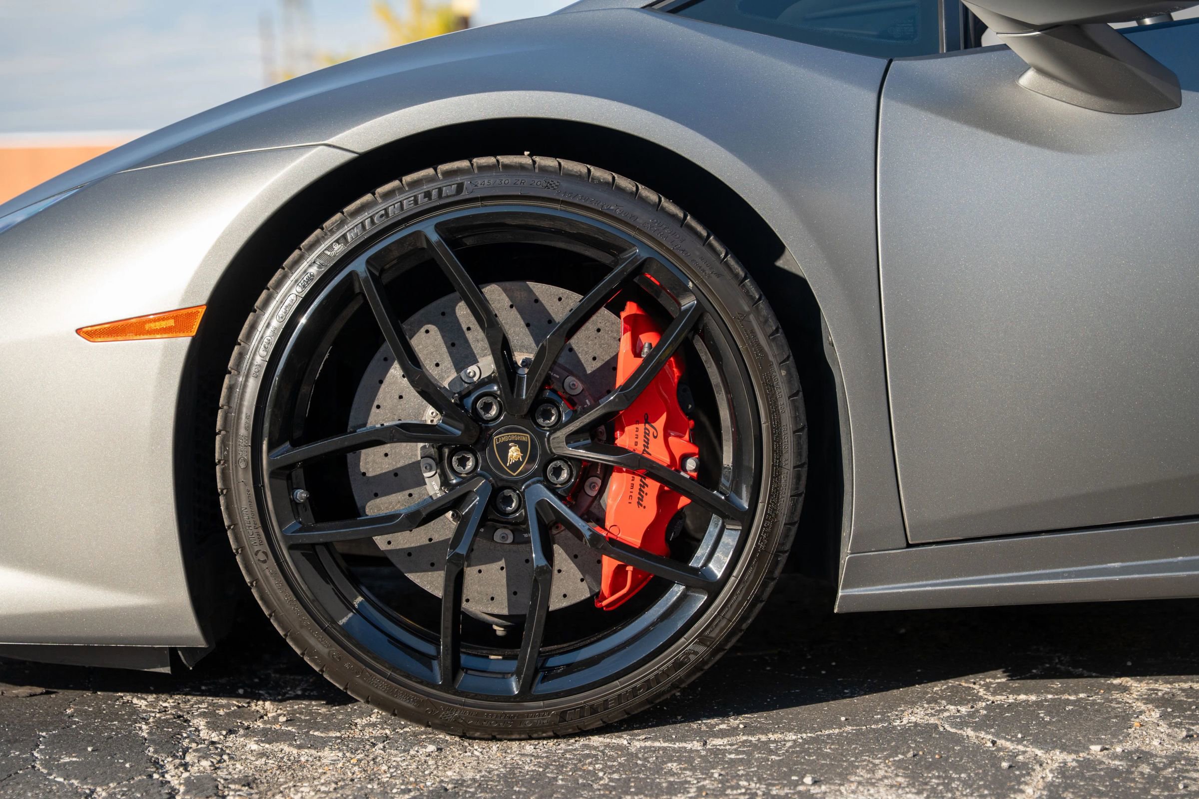 Used 2015 Lamborghini Huracan LP 610-4 image 12