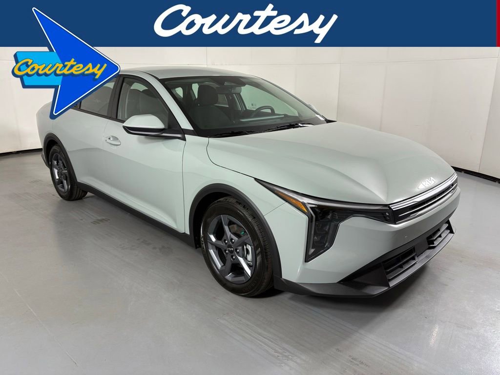 New 2026 Kia K4