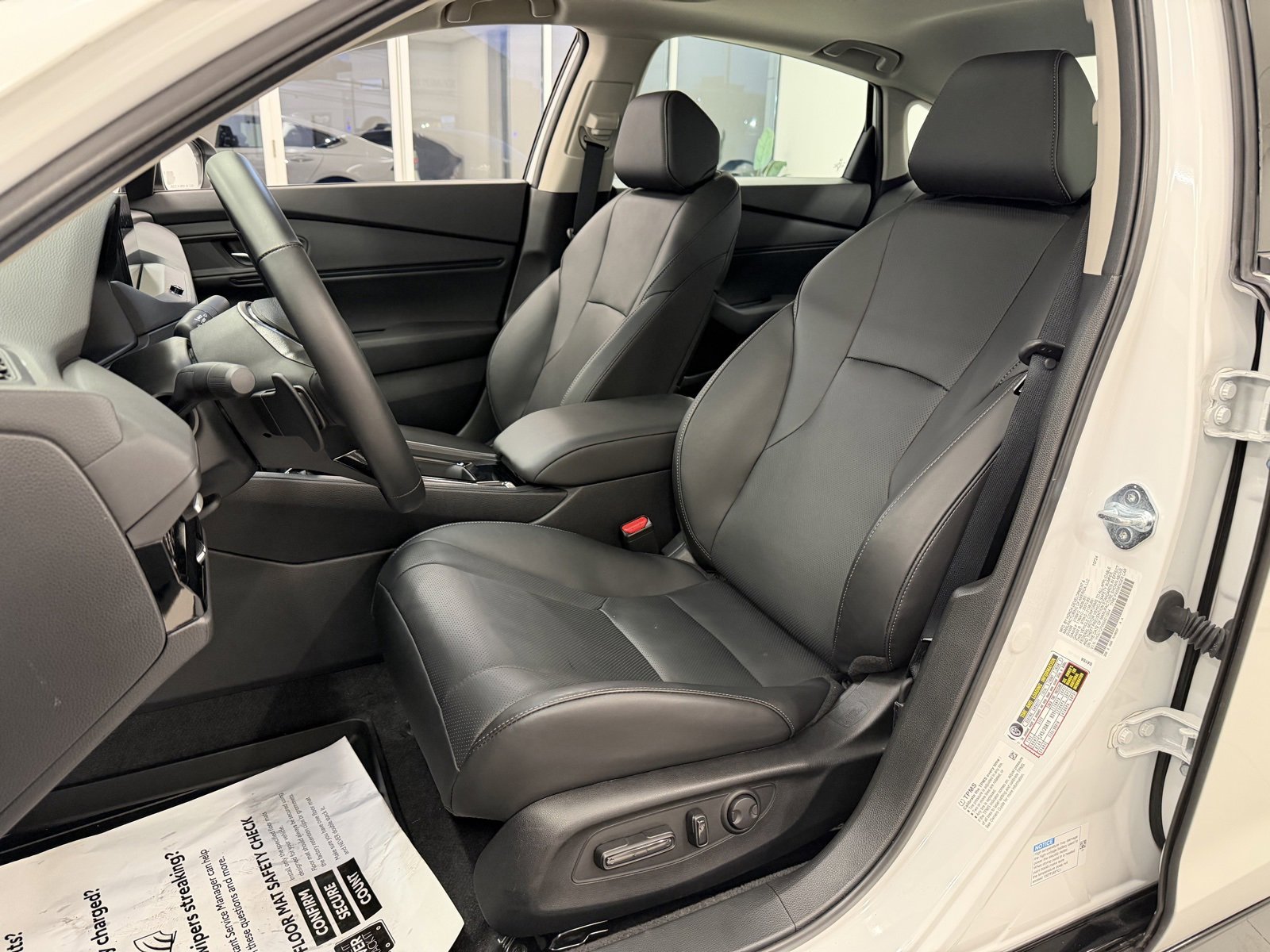 Used 2025 Honda Accord EX-L image 40