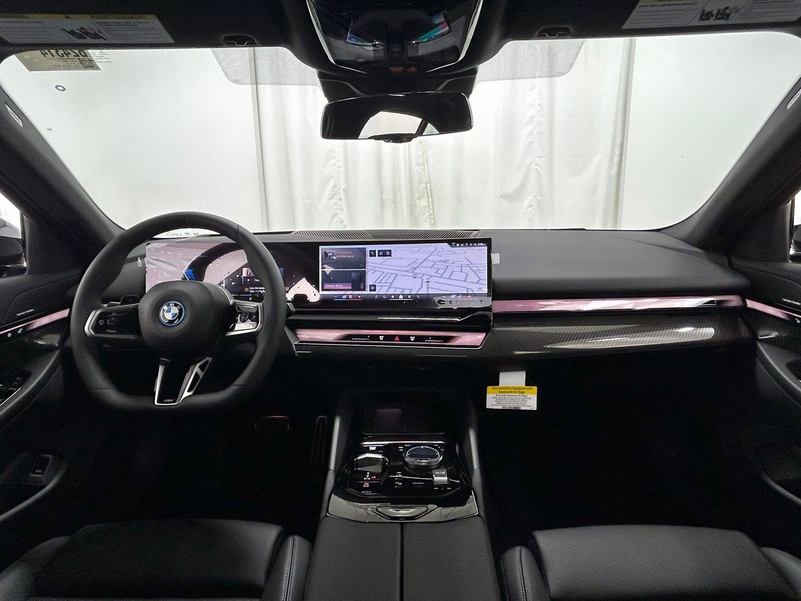 Used 2026 BMW 550e xDrive image 8