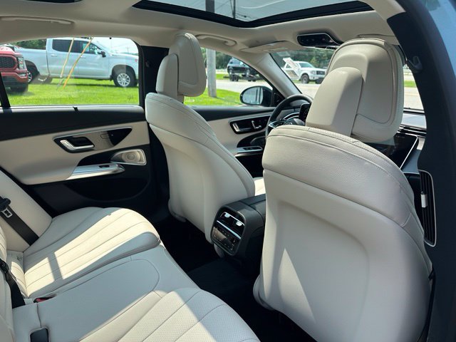 New 2027 Mercedes-Benz E 350 4MATIC Sedan image 24