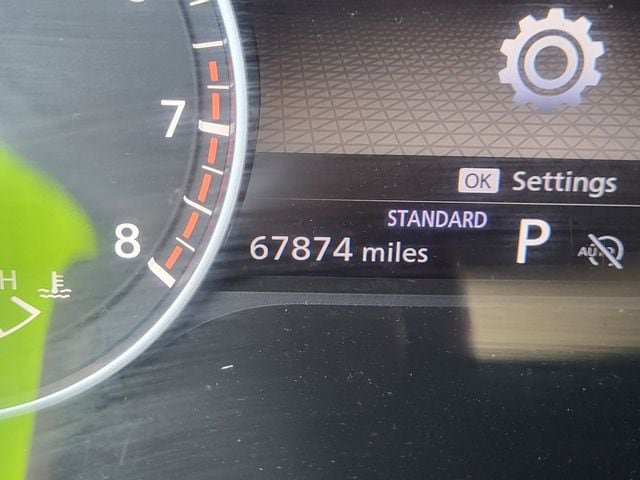 Certified 2022 Nissan Pathfinder SV w/ Cargo Package FWD image 11