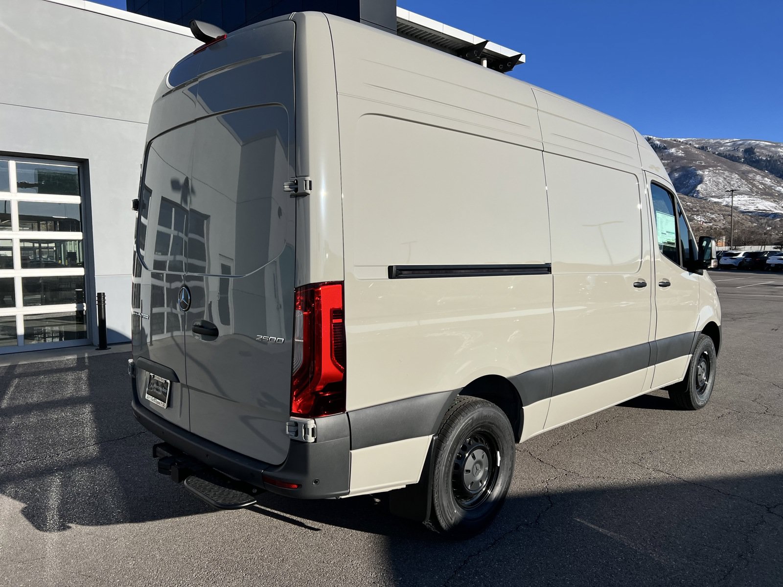 New 2025 Mercedes-Benz Sprinter 2500 image 14